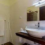 Corte Velada 라고스