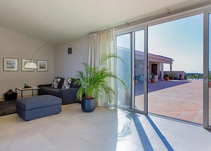 Corte Velada * Лагуш