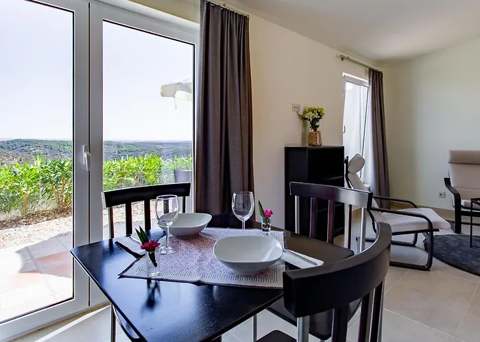 Corte Velada * Лагуш