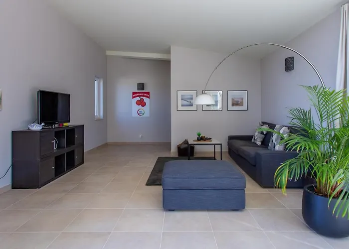 Corte Velada * Лагуш